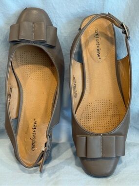 comfortview Taupe Bow Slingback Flats
